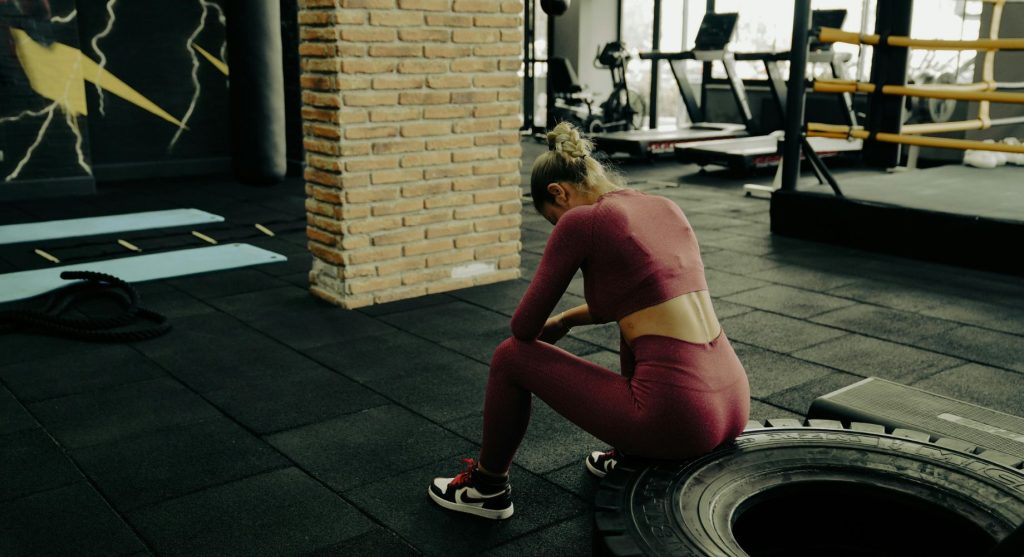 Why Do Gym Clothes Still Smell After Washing? 2 Why Do Gym Clothes Still Smell After Washing 2